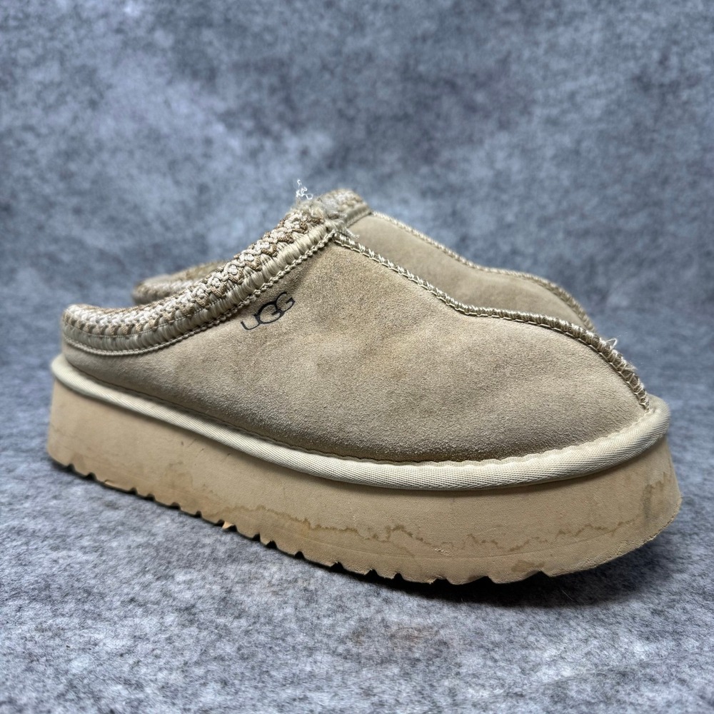 UGG Tazz Slipper Womens Clogs Size 40 US 9 Sand Suede Sheepskin Platform